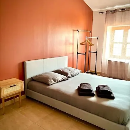 L'eclat Montilien Apartament *